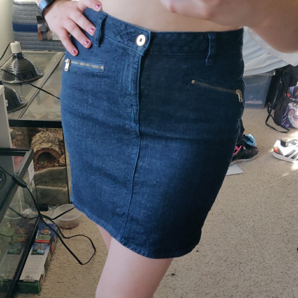 Tommy Hilfiger skirt
